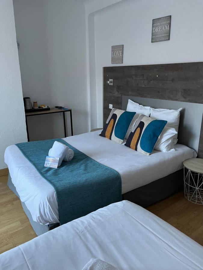 Hotel Saint Georges, Face A La Mer Canet-en-Roussillon Exteriör bild