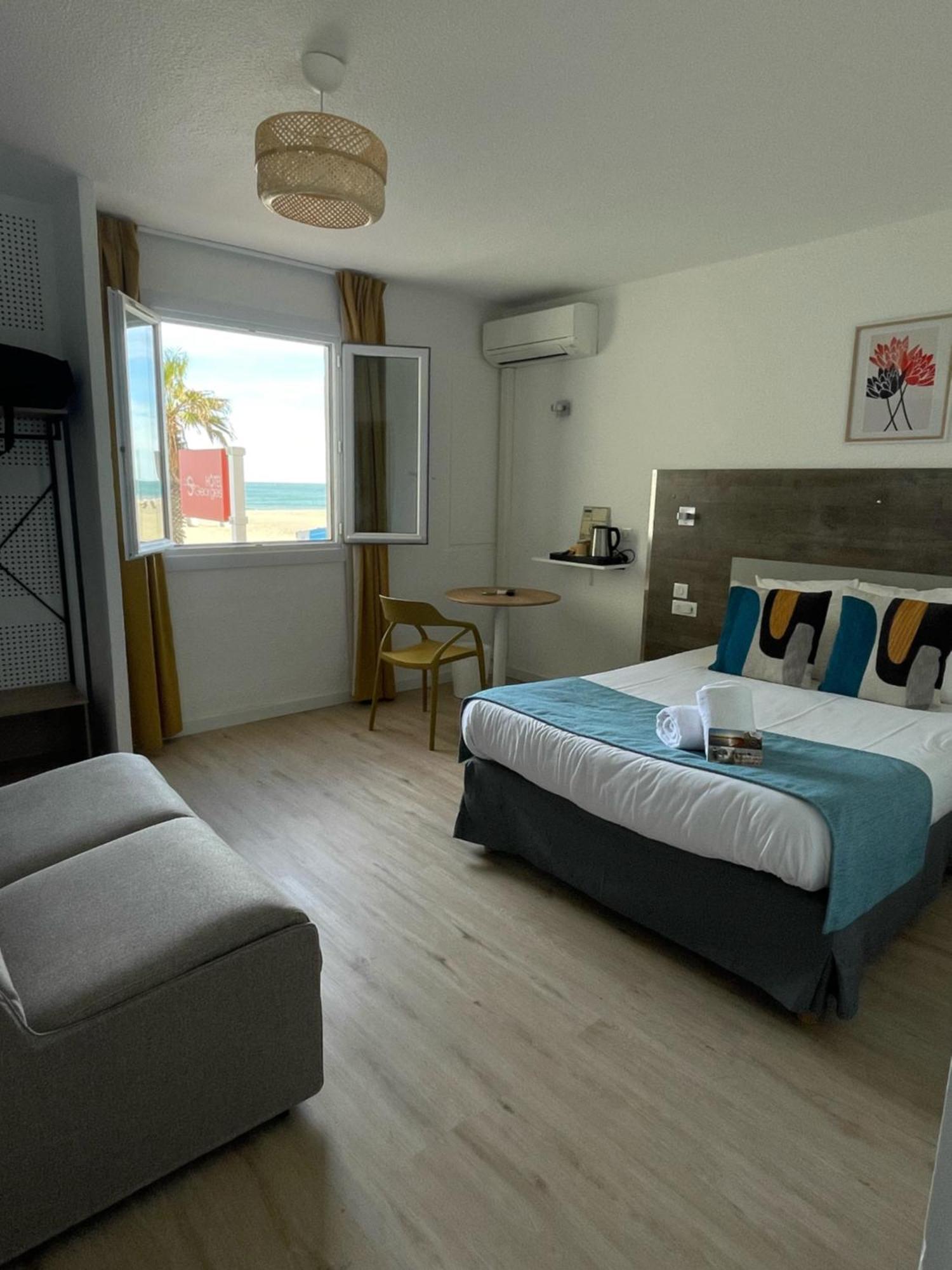 Hotel Saint Georges, Face A La Mer Canet-en-Roussillon Exteriör bild