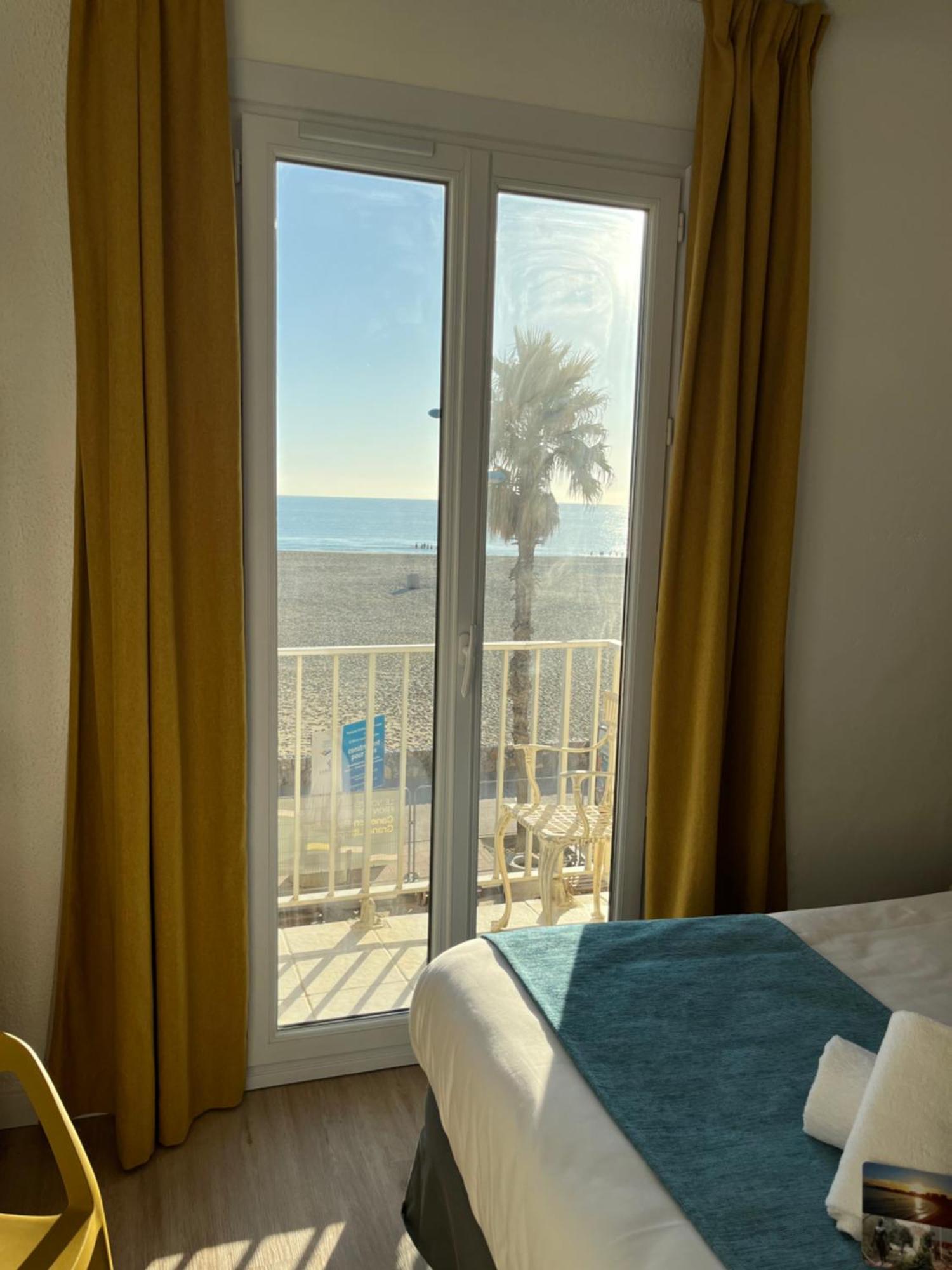 Hotel Saint Georges, Face A La Mer Canet-en-Roussillon Exteriör bild