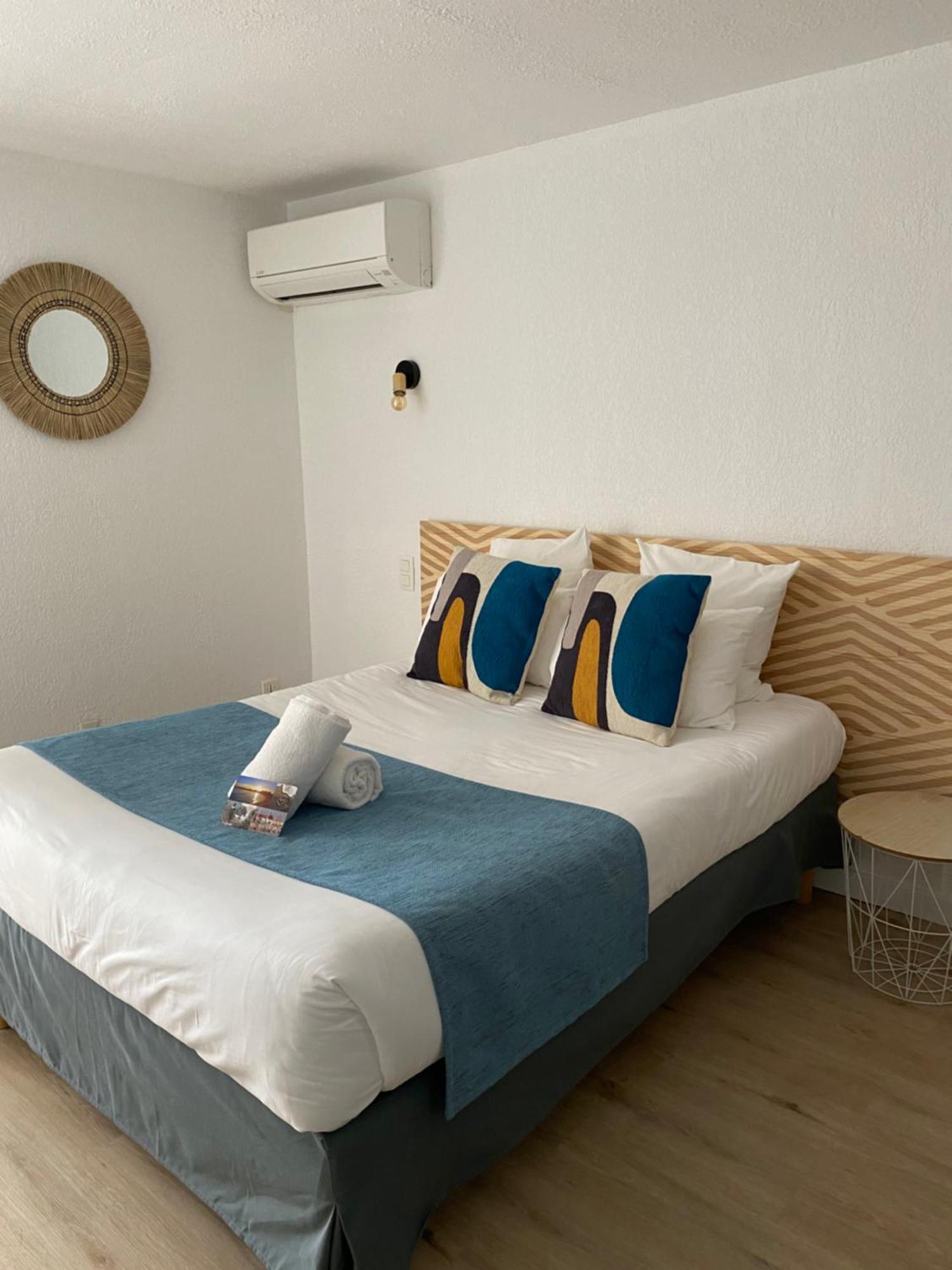Hotel Saint Georges, Face A La Mer Canet-en-Roussillon Exteriör bild